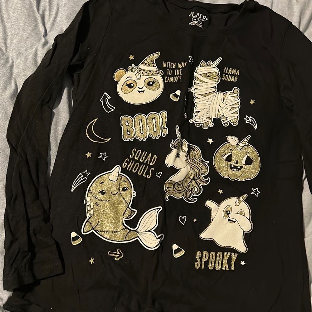 Girls Halloween shirt